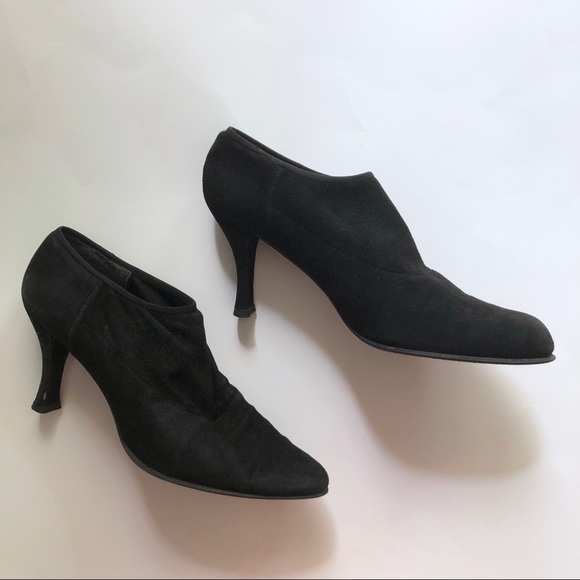 Stuart Weitzman Shoes - Stuart Weitzman Black Suede Semi Kitten Heels